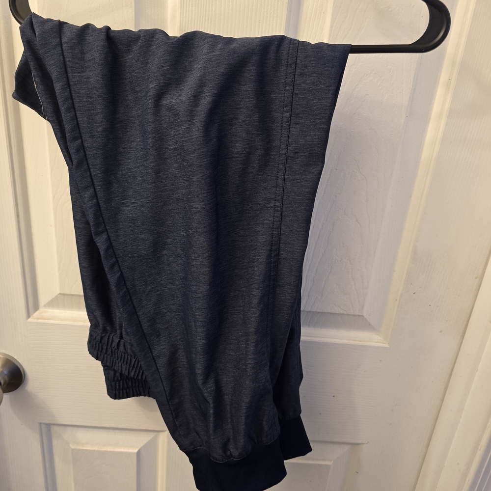 Dark Gray Jogger Scrubs
